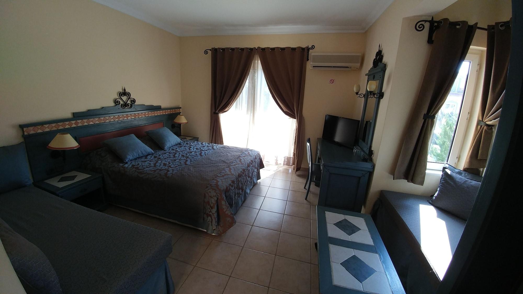 Club Alla Turca داليان المظهر الخارجي الصورة