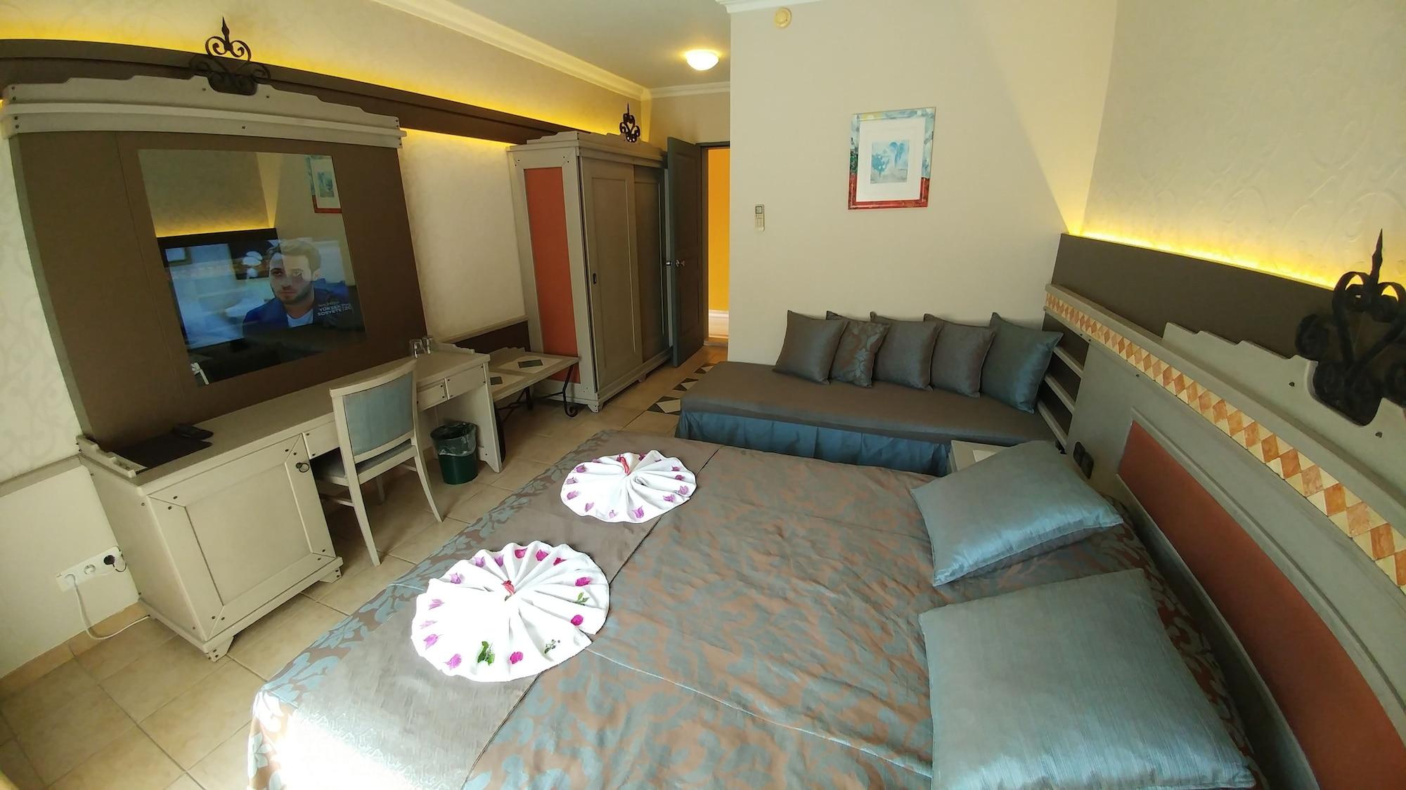 Club Alla Turca داليان المظهر الخارجي الصورة