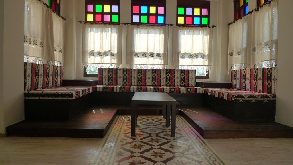 Club Alla Turca داليان المظهر الخارجي الصورة