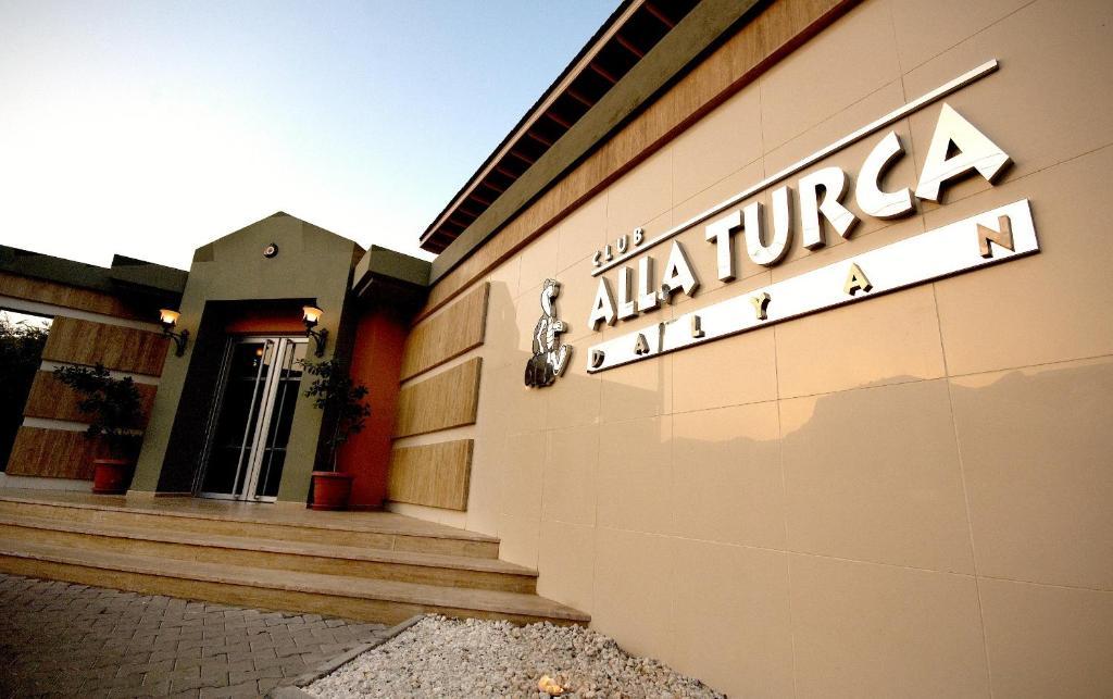 Club Alla Turca داليان المظهر الخارجي الصورة